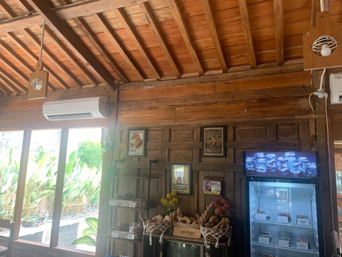 Kampung Lawasan Heritage Cottage Maguwo Екстериор снимка