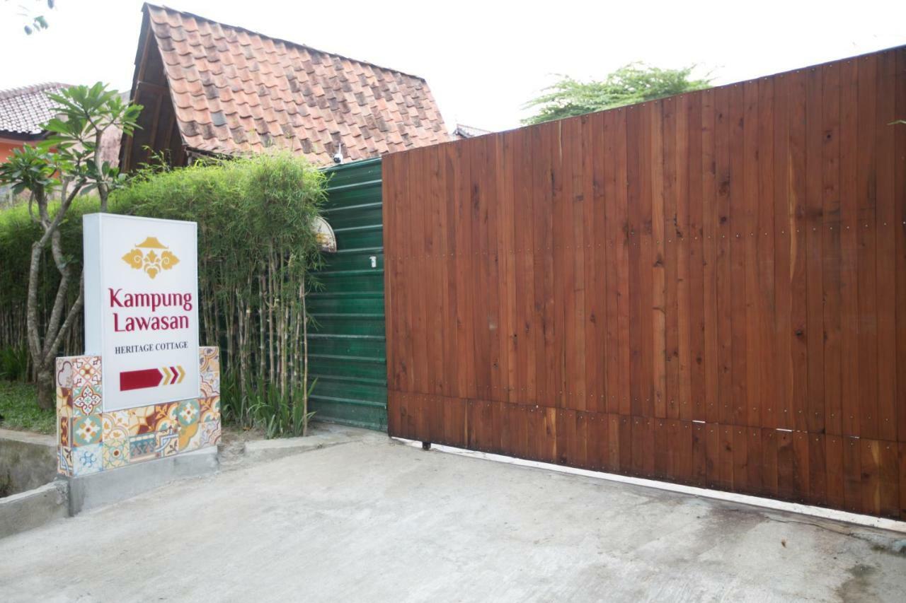 Kampung Lawasan Heritage Cottage Maguwo Екстериор снимка